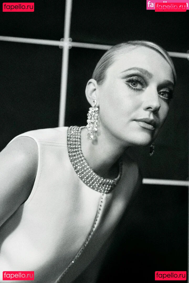 Dakota Fanning Onlyfans Photo Gallery 