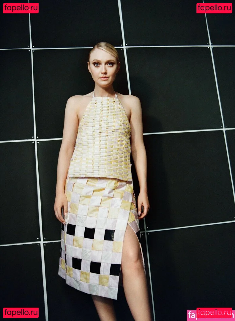 Dakota Fanning Onlyfans Photo Gallery 