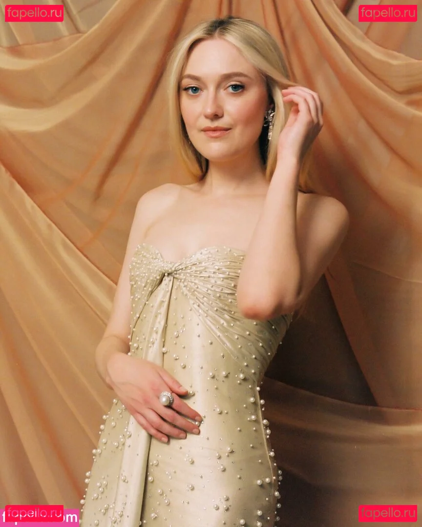 Dakota Fanning Onlyfans Photo Gallery 