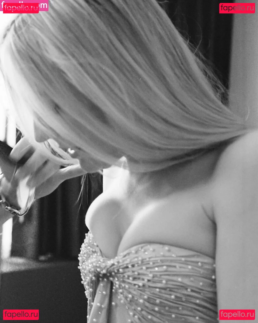 Dakota Fanning Onlyfans Photo Gallery 