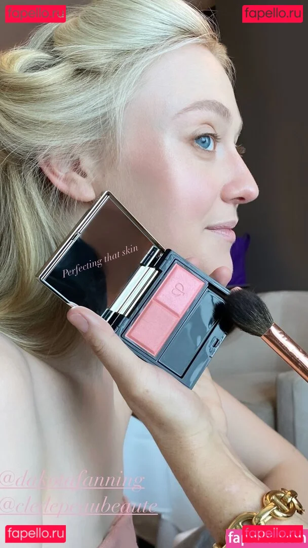 Dakota Fanning Onlyfans Photo Gallery 