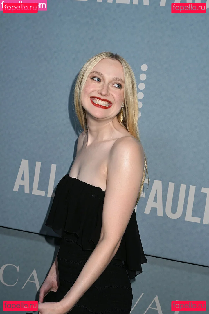 Dakota Fanning Onlyfans Photo Gallery 