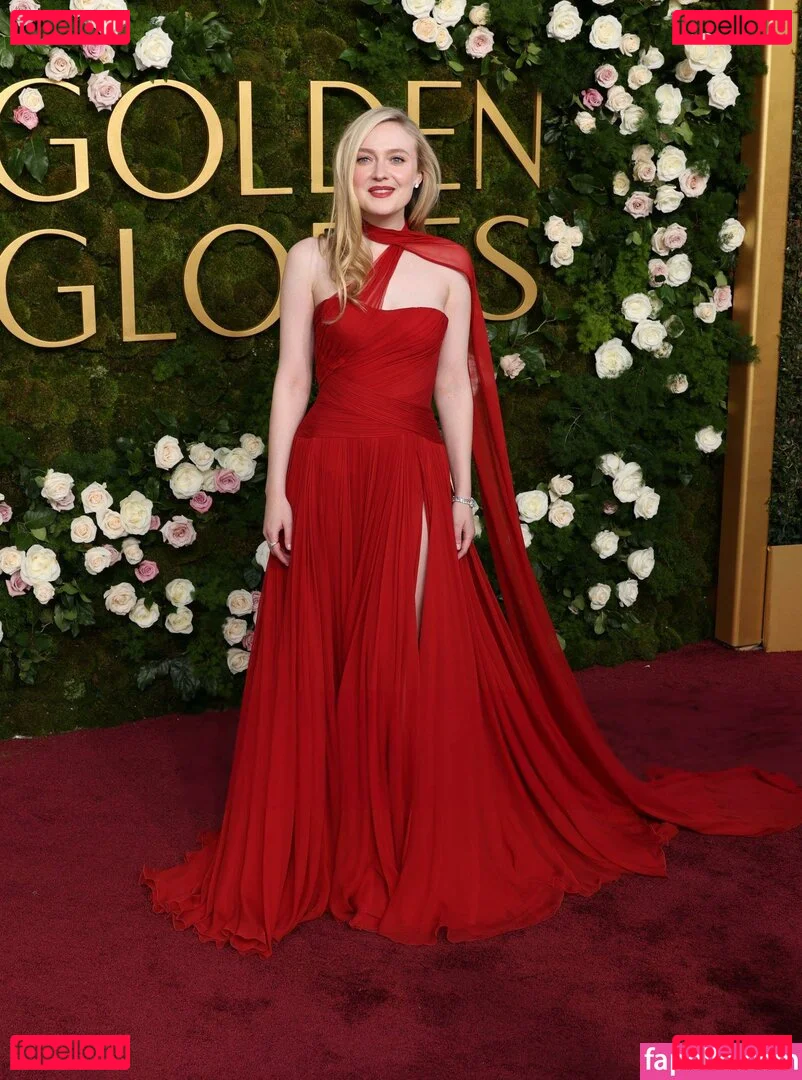 Dakota Fanning Onlyfans Photo Gallery 