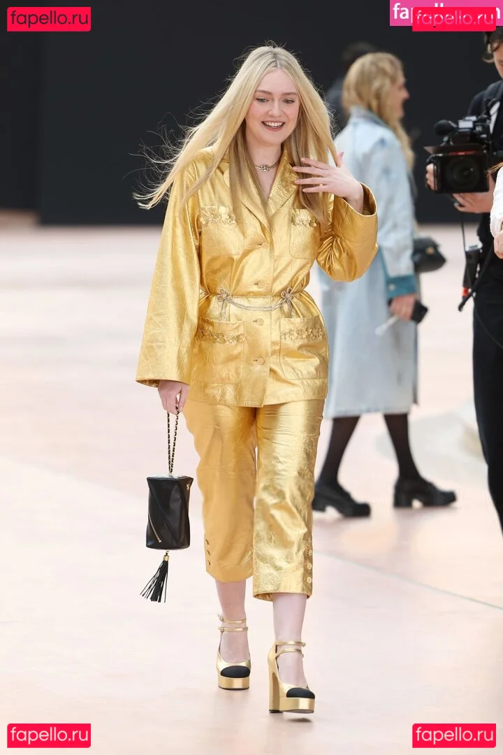 Dakota Fanning Onlyfans Photo Gallery 