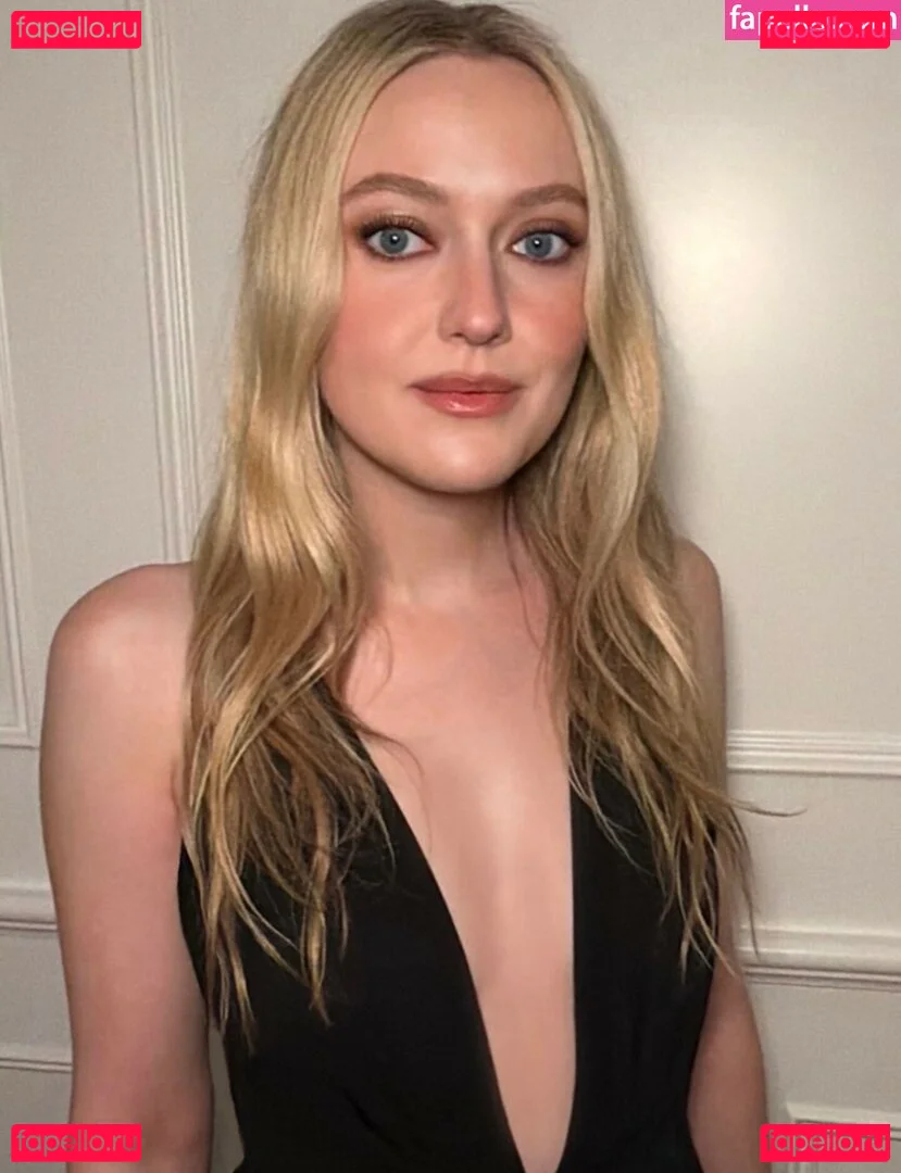 Dakota Fanning Onlyfans Photo Gallery 