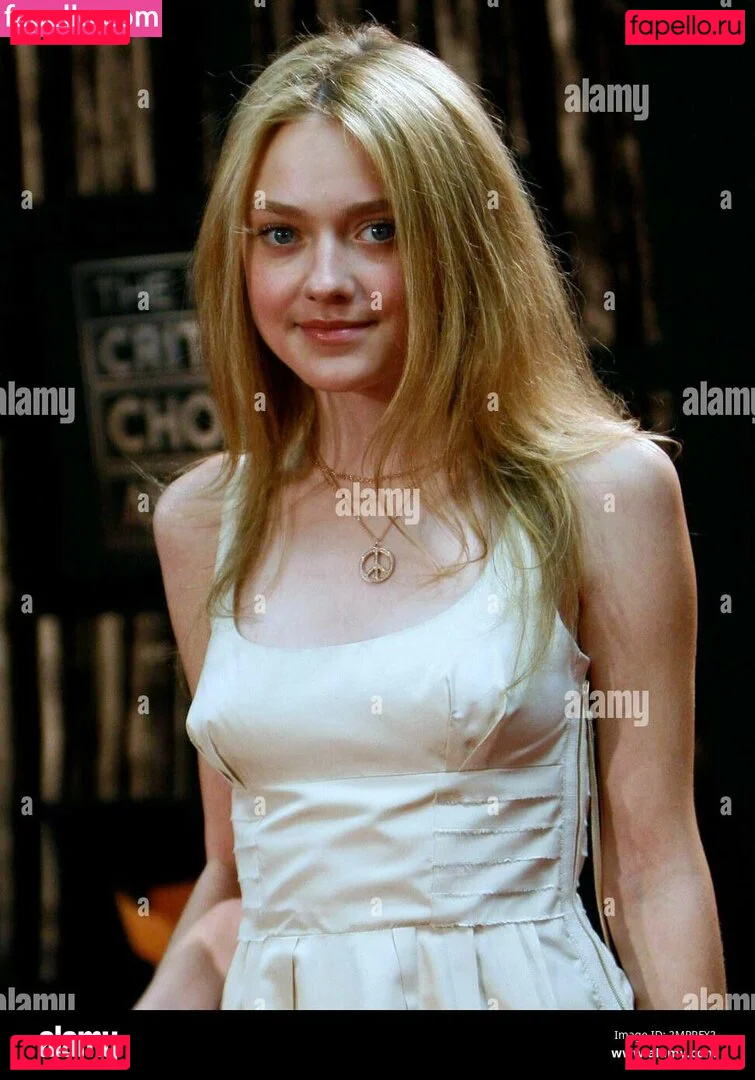 Dakota Fanning Onlyfans Photo Gallery 