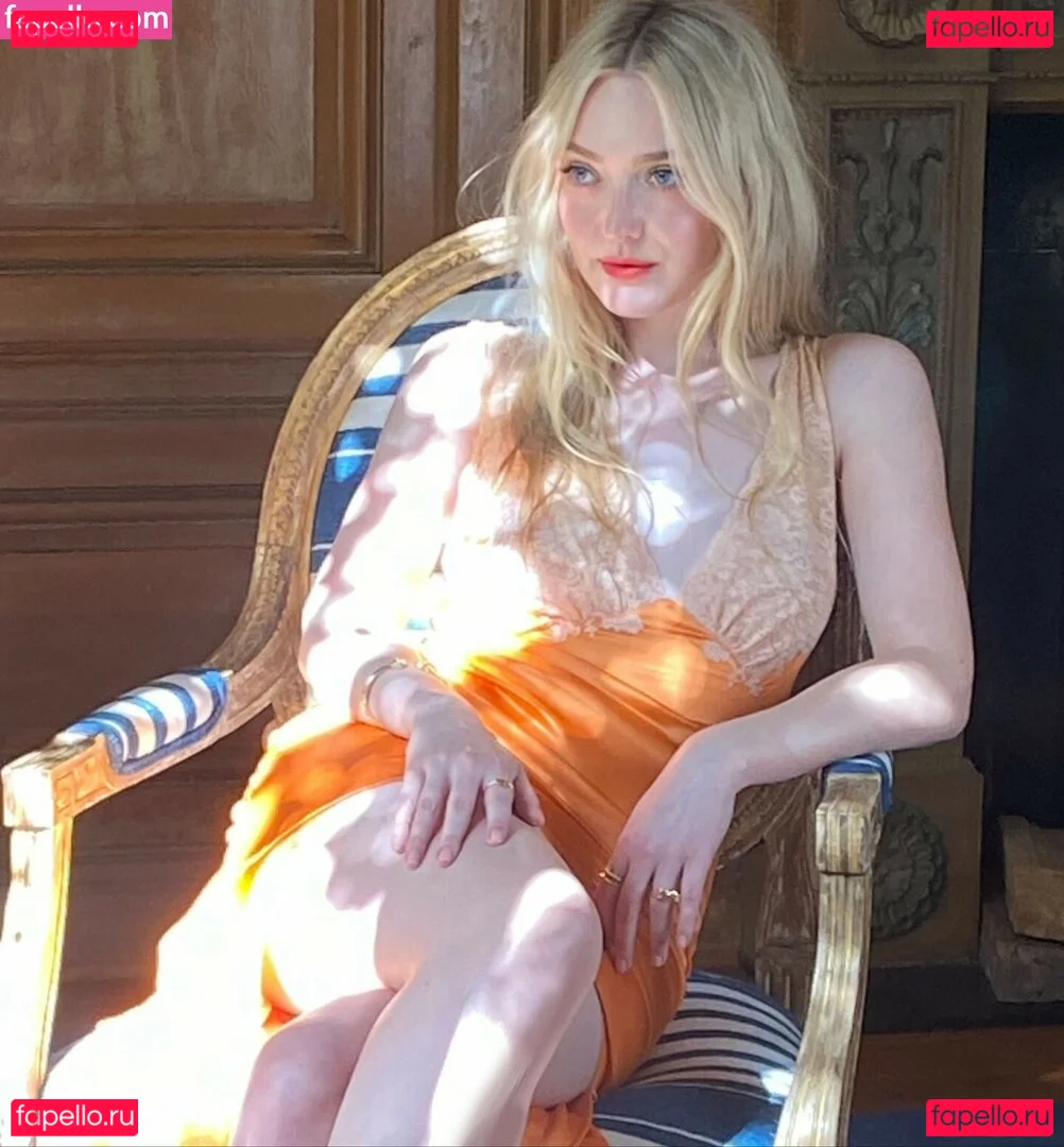 Dakota Fanning Onlyfans Photo Gallery 