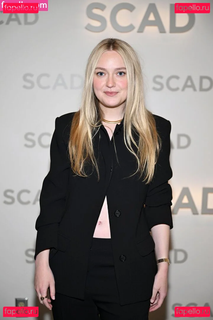 Dakota Fanning Onlyfans Photo Gallery 