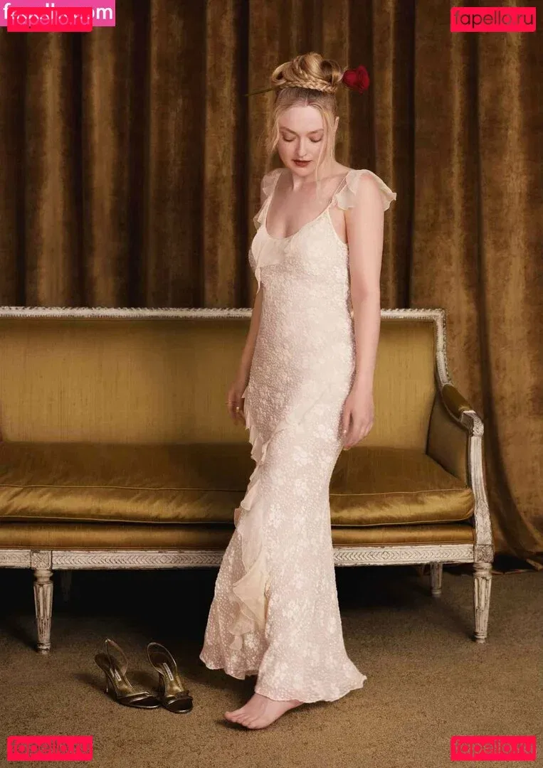 Dakota Fanning Onlyfans Photo Gallery 