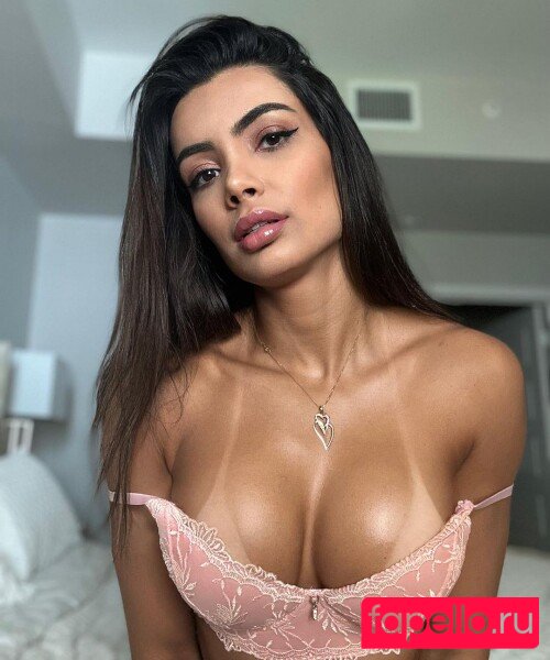 Karol Fit Nude Onlyfans Photo 8