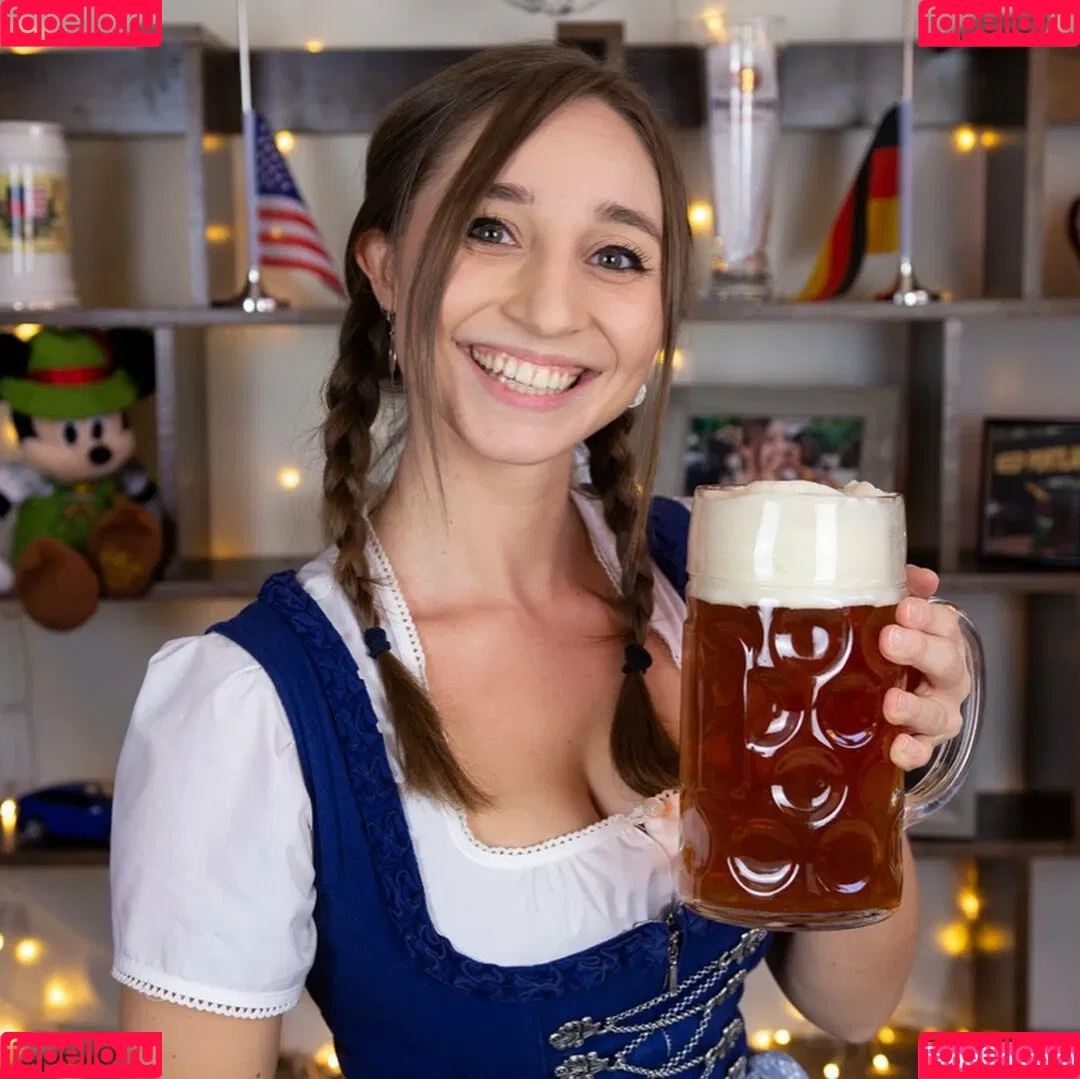 Felicia Hofner Onlyfans Photo Gallery 
