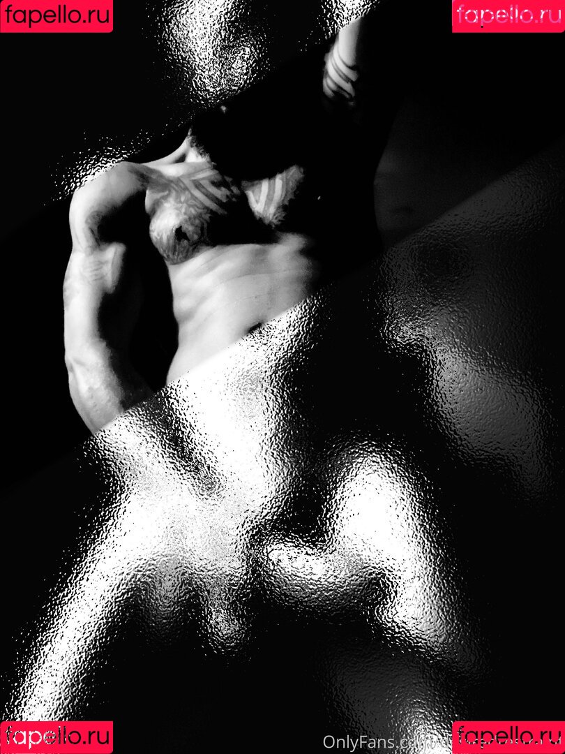 desiredrestraint Onlyfans Photo Gallery 