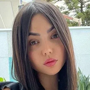 Nуvi Estерhаn Onlyfans Photo Gallery 