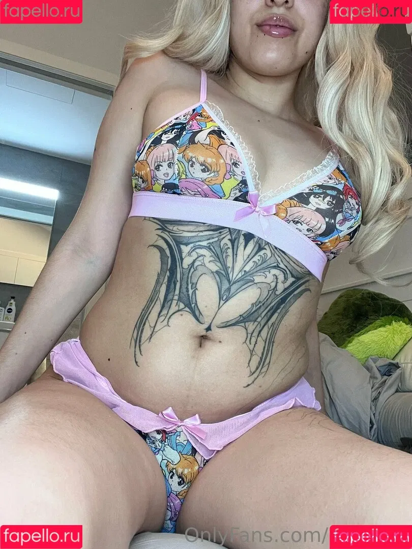 babyxlis Onlyfans Photo Gallery 