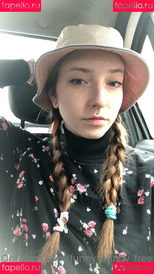 funnybunnykiss Onlyfans Photo Gallery 