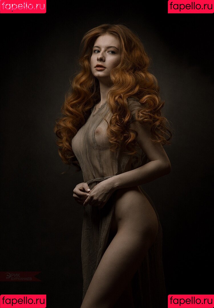Alina Mayer Nude Onlyfans Photo 8