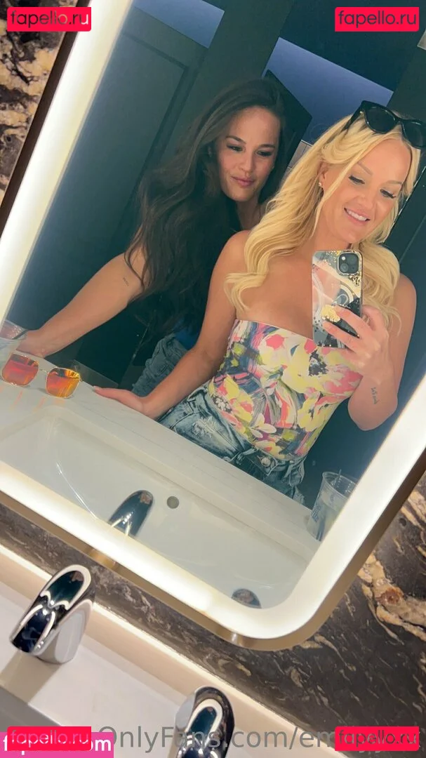 emilyyxx Onlyfans Photo Gallery 