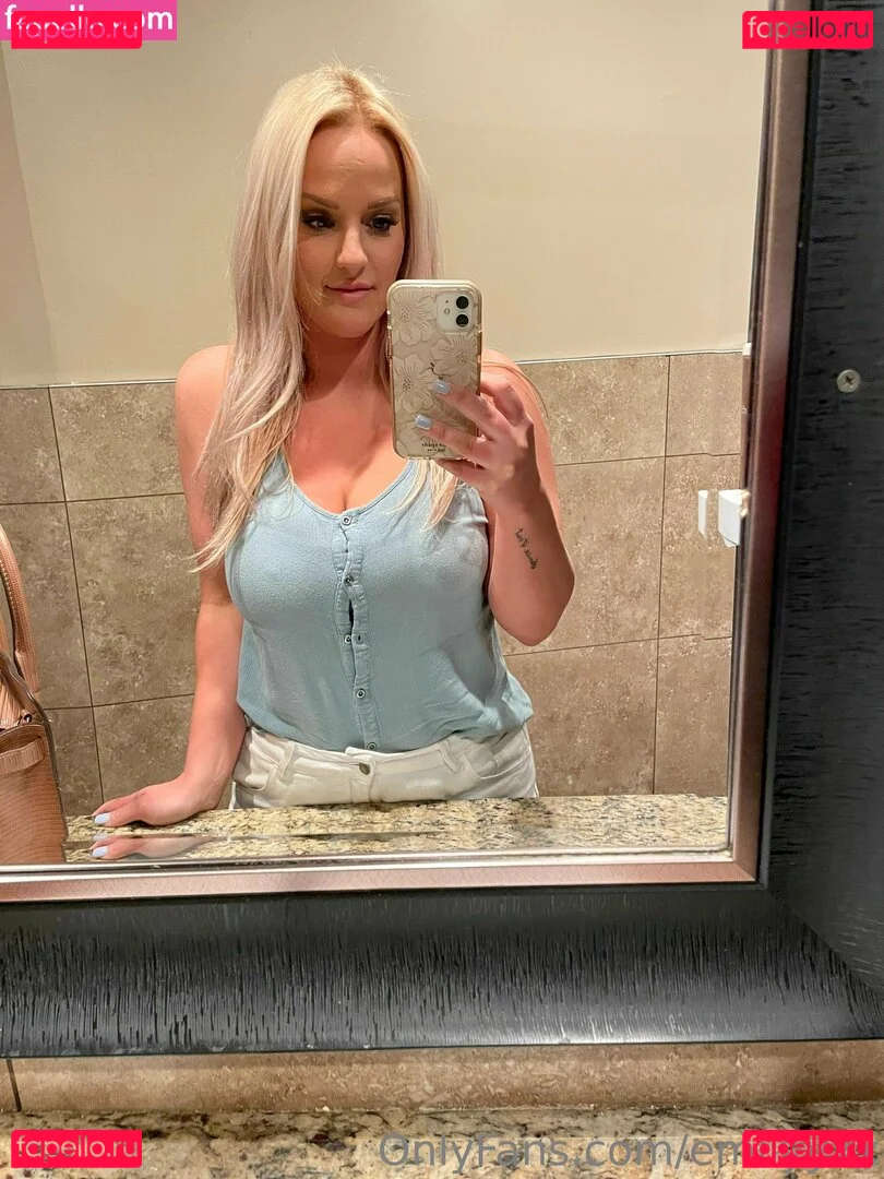 emilyyxx Onlyfans Photo Gallery 