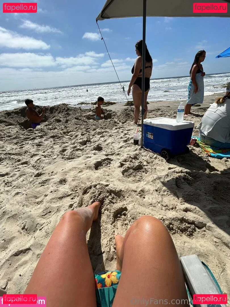 emilyyxx Onlyfans Photo Gallery 