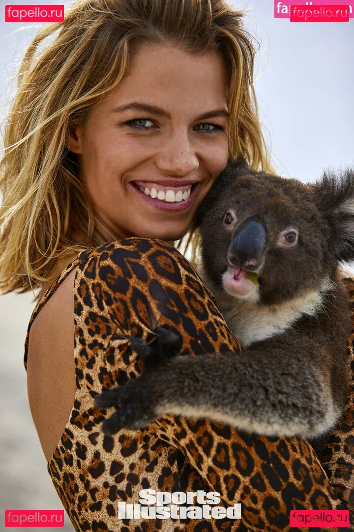 Hailey Clauson Onlyfans Photo Gallery 