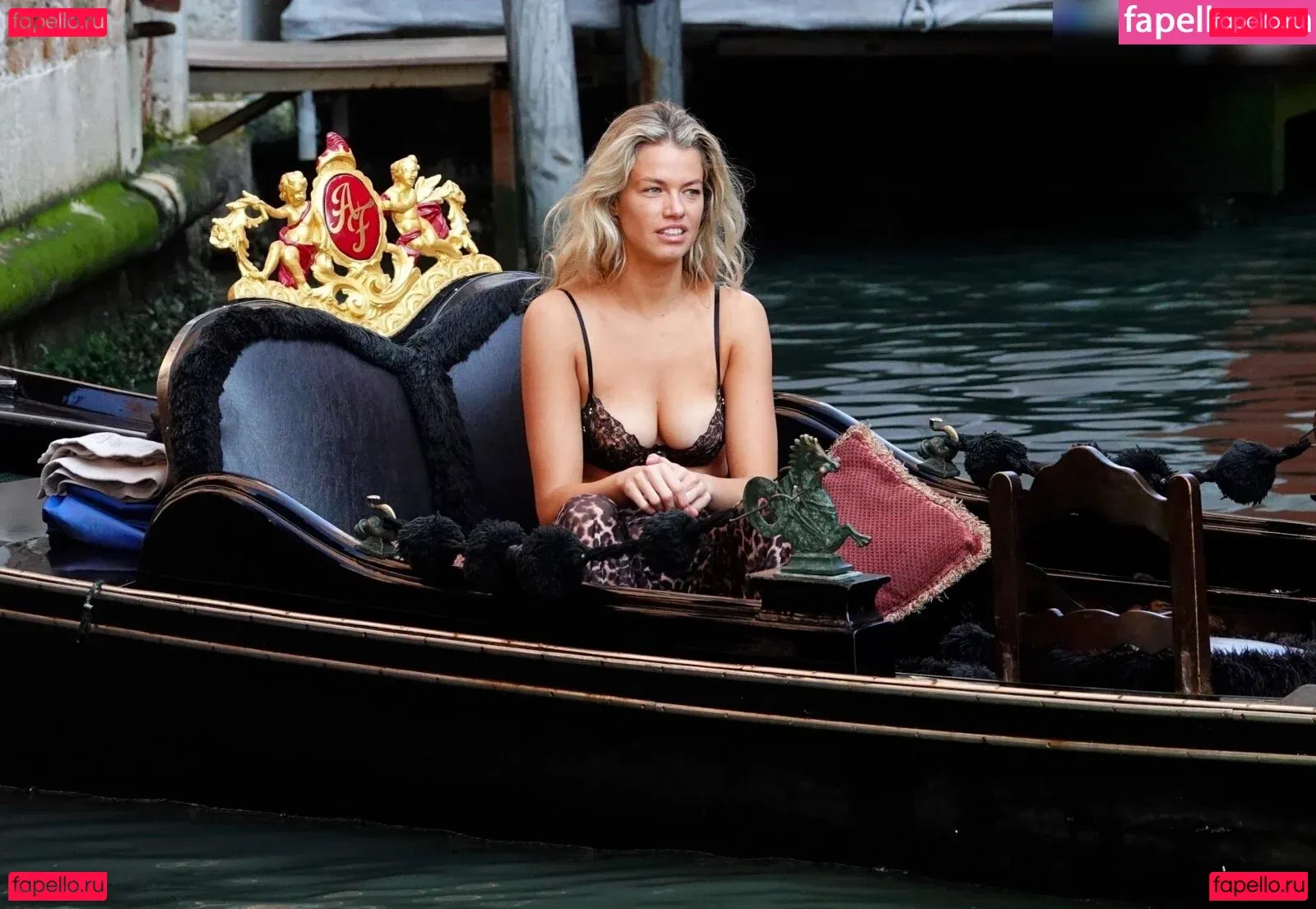 Hailey Clauson Onlyfans Photo Gallery 