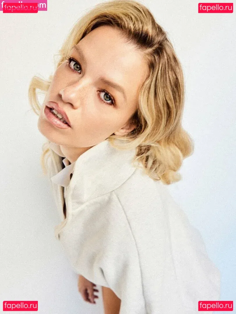 Hailey Clauson Onlyfans Photo Gallery 