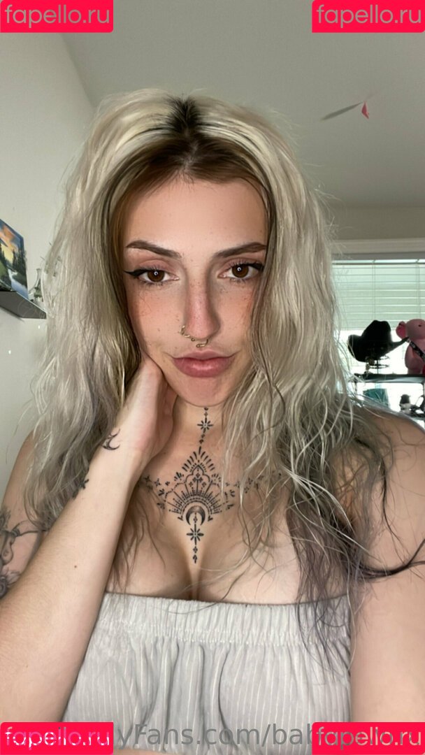 babyfawnx Onlyfans Photo Gallery 