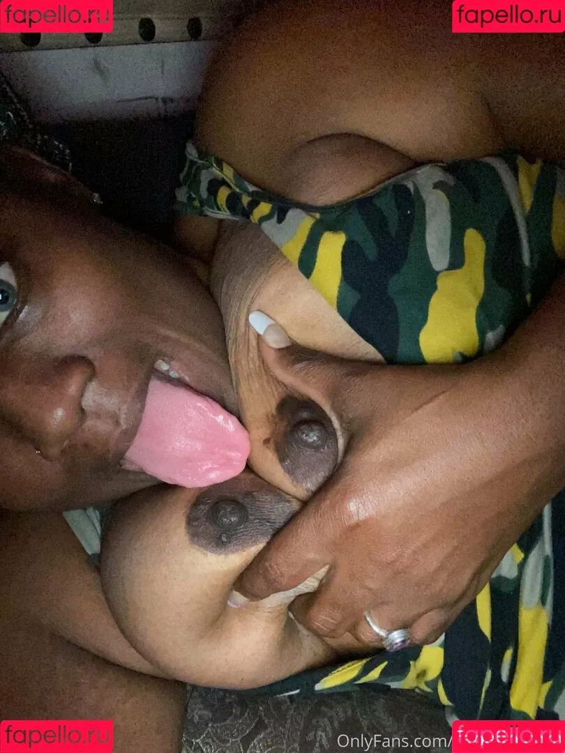 cheekiifemme Onlyfans Photo Gallery 