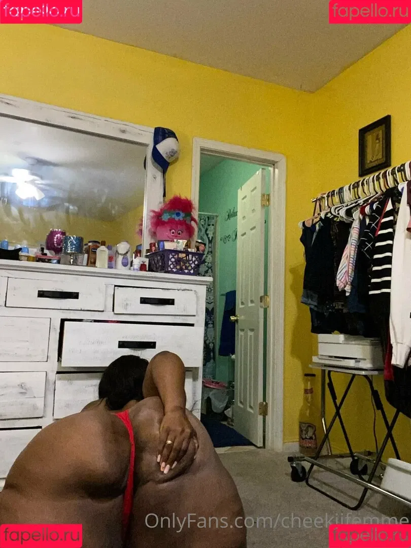 cheekiifemme Onlyfans Photo Gallery 