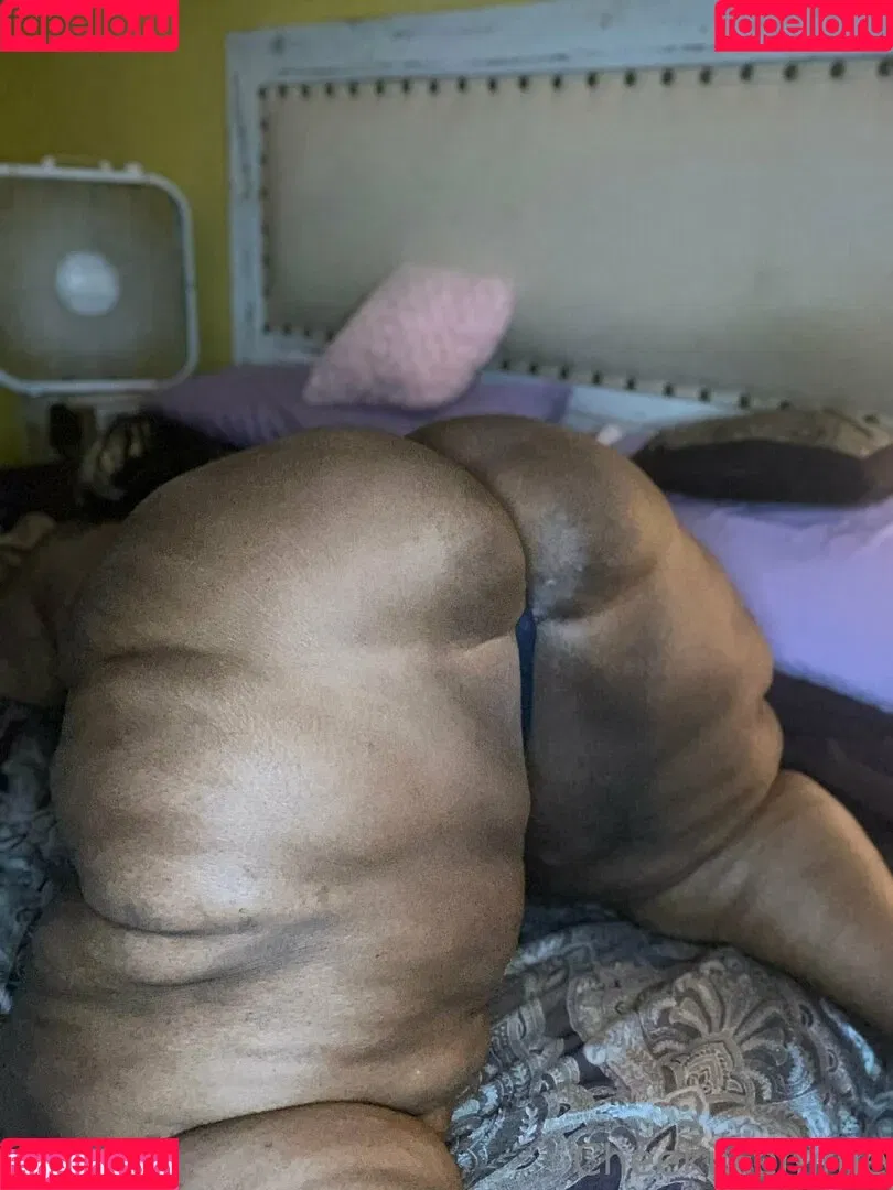 cheekiifemme Onlyfans Photo Gallery 