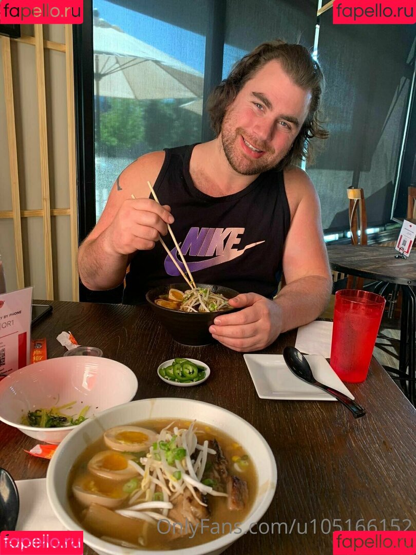 u105166152 Onlyfans Photo Gallery 