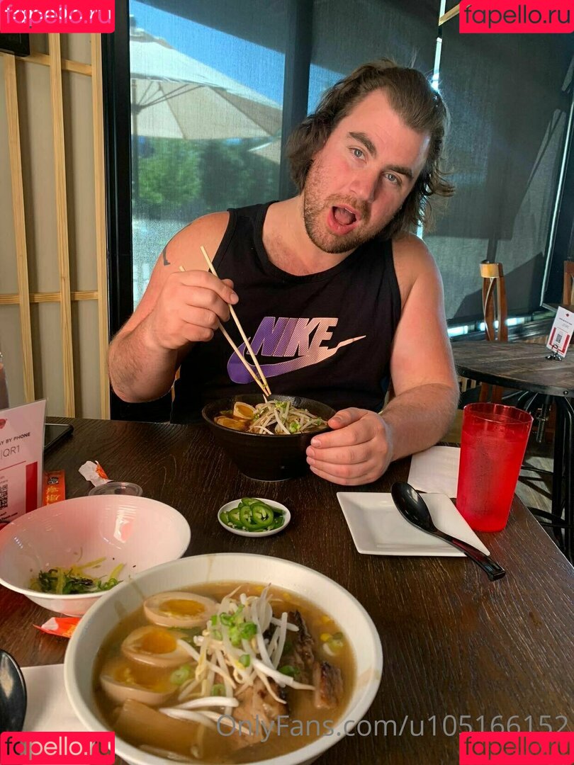 u105166152 Onlyfans Photo Gallery 