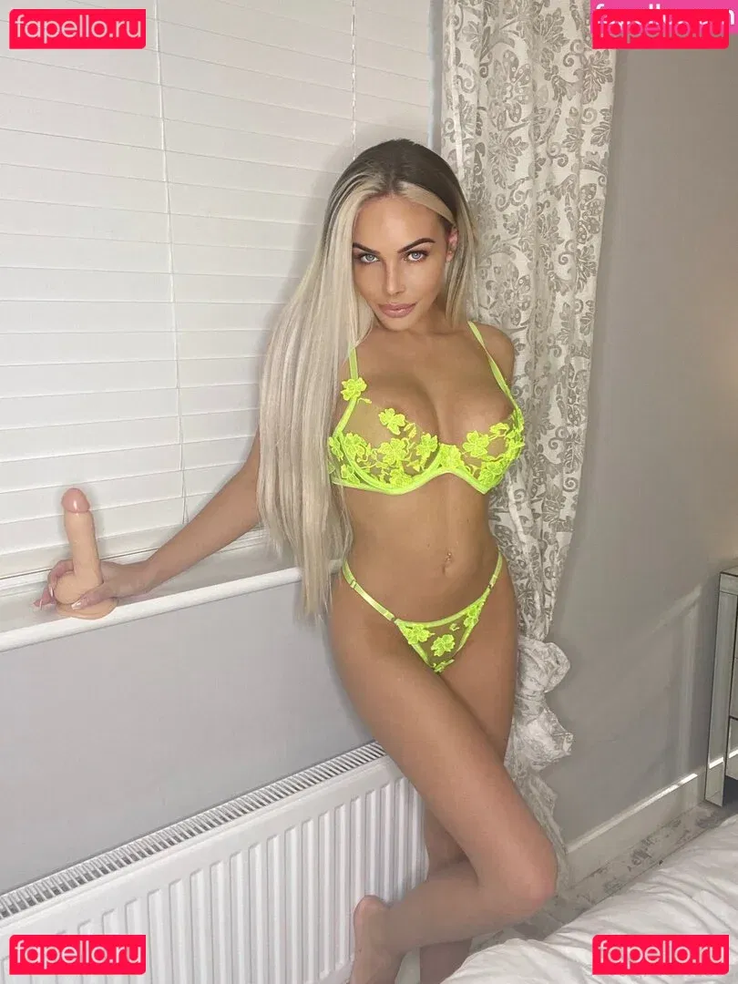 Ava Grace Onlyfans Photo Gallery 