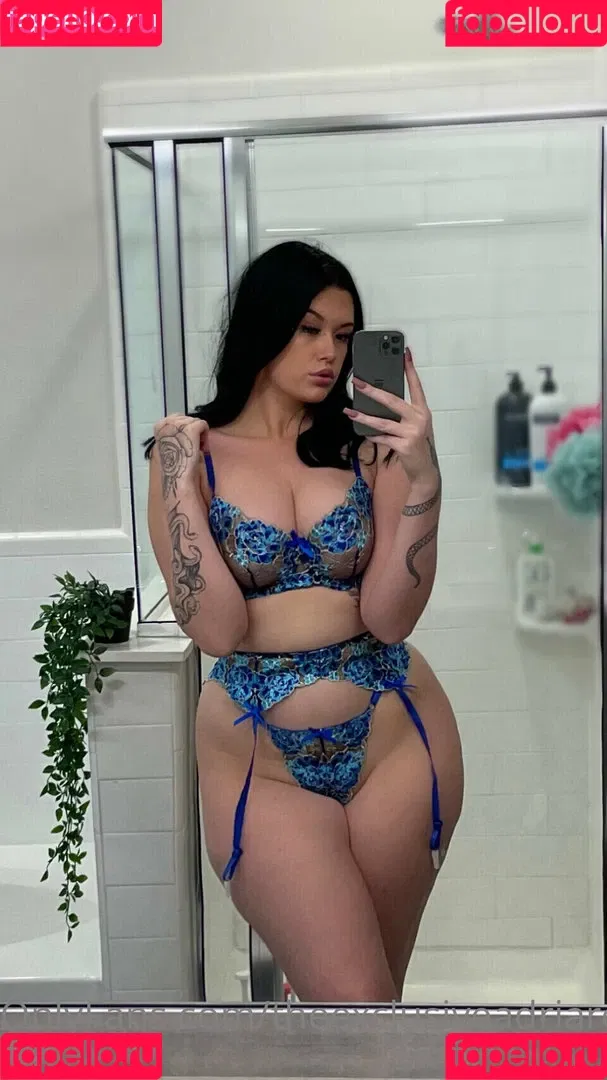 theexclusiveadriarosee Onlyfans Photo Gallery 