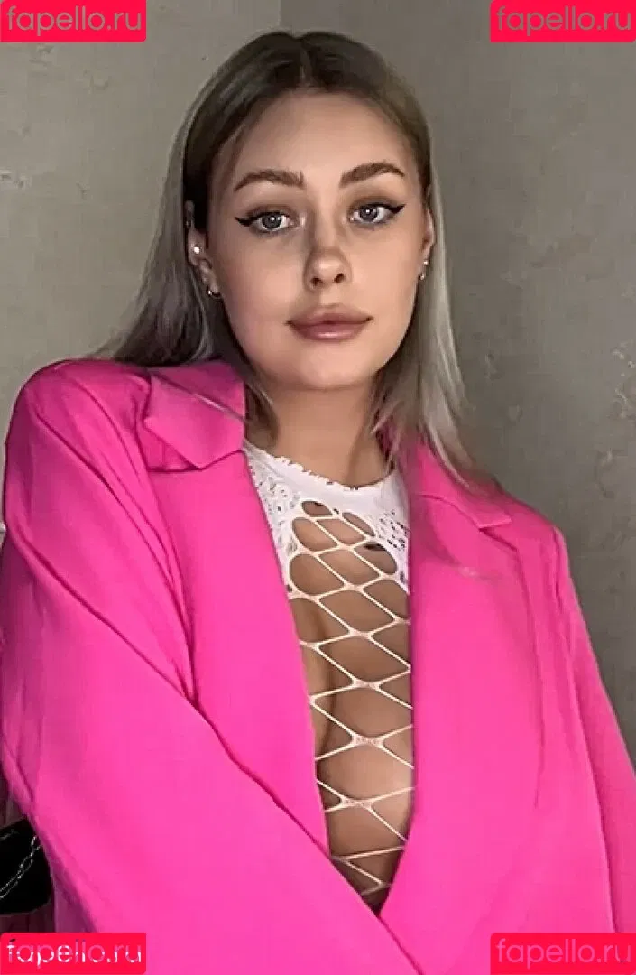 8a8y Nura Onlyfans Photo Gallery 