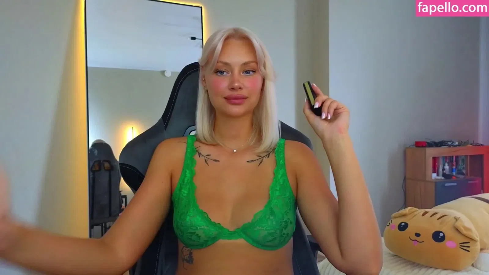 8a8y Nura Onlyfans Photo Gallery 