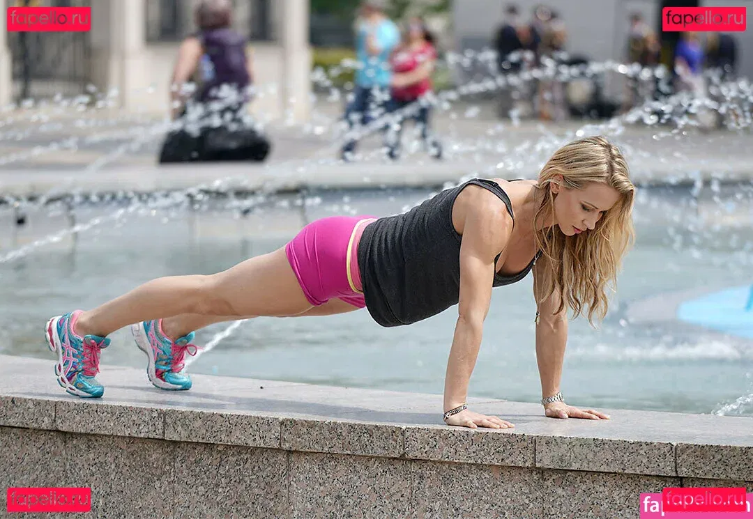 Zuzka Light Onlyfans Photo Gallery 