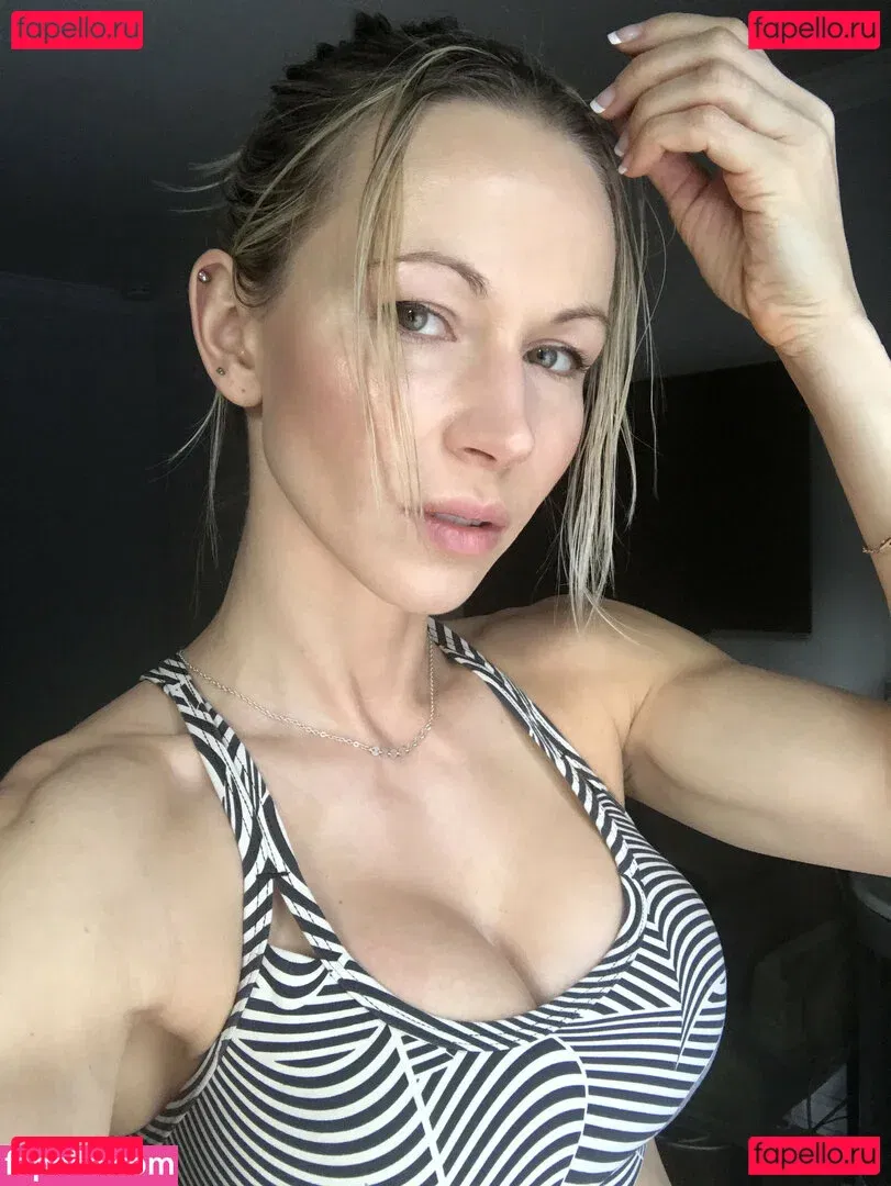 Zuzka Light Onlyfans Photo Gallery 
