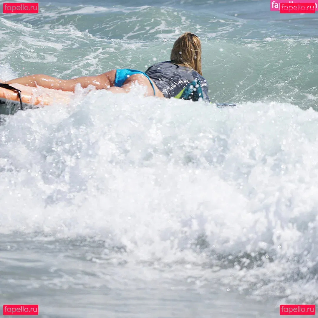 Zuzka Light Onlyfans Photo Gallery 