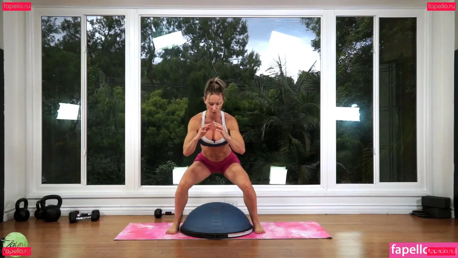 Zuzka Light Onlyfans Photo Gallery 