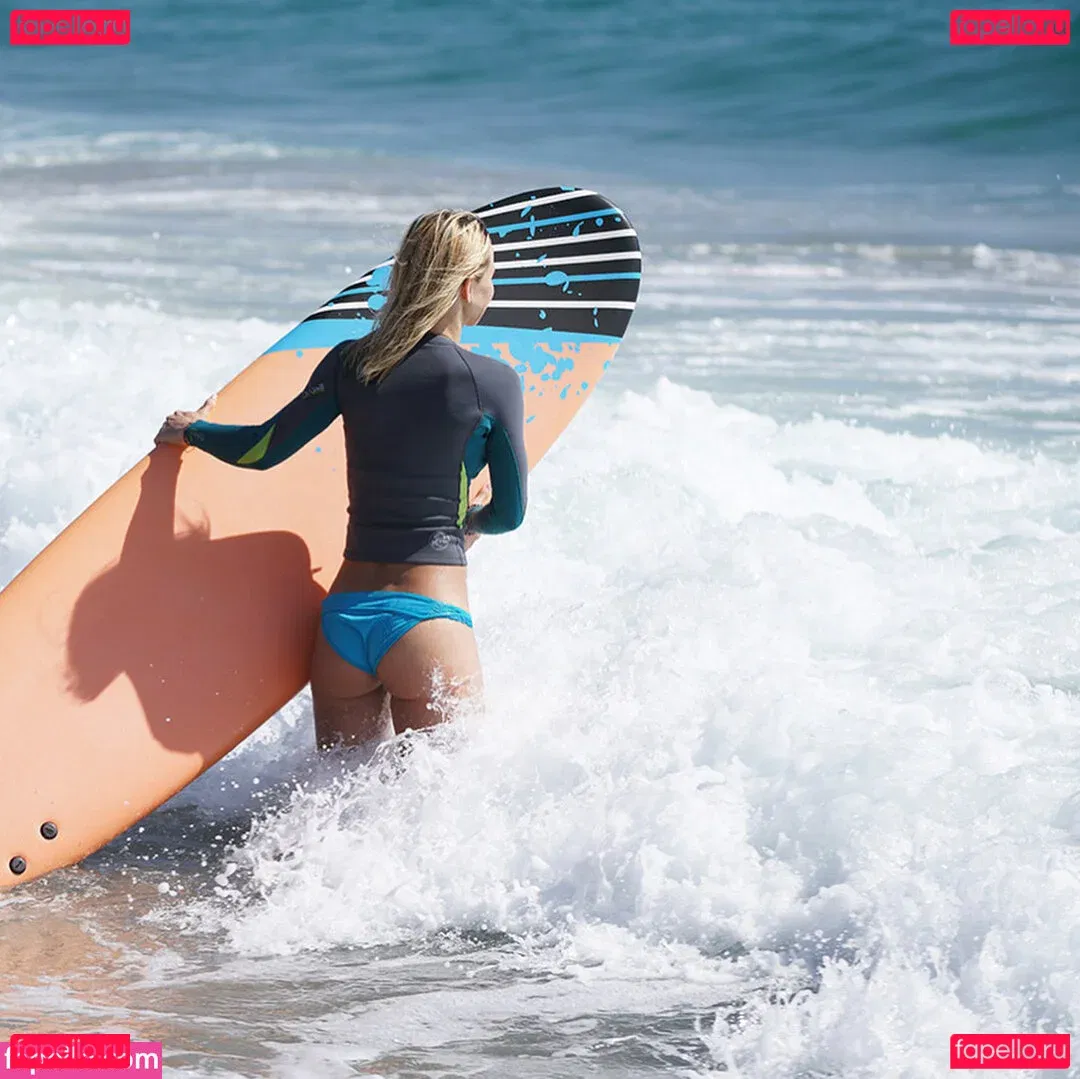 Zuzka Light Onlyfans Photo Gallery 