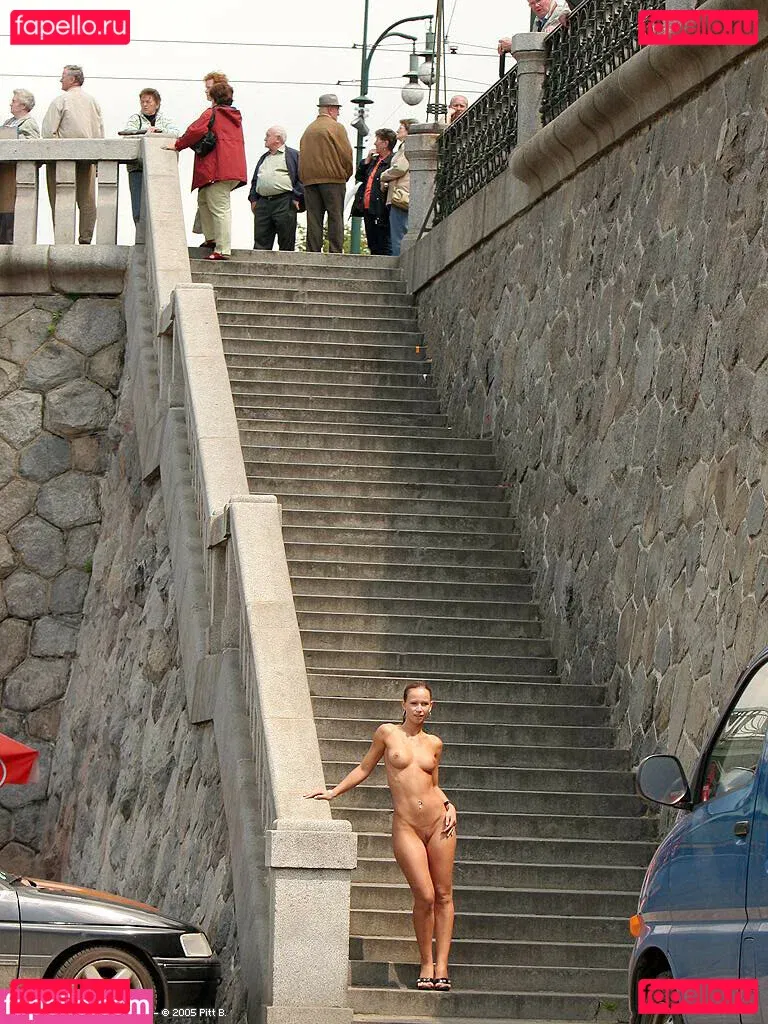 Zuzka Light Onlyfans Photo Gallery 