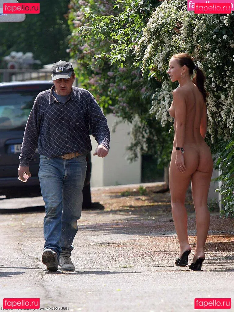 Zuzka Light Onlyfans Photo Gallery 