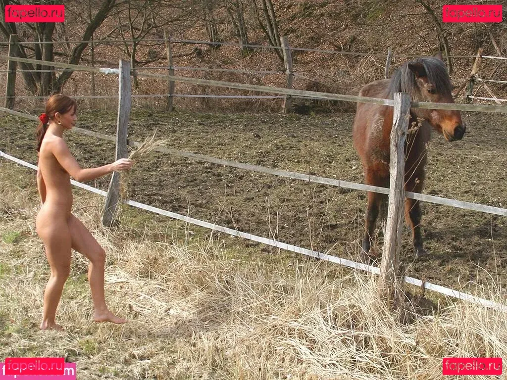 Zuzka Light Onlyfans Photo Gallery 