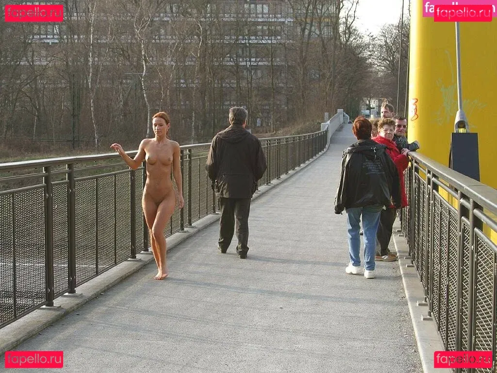 Zuzka Light Onlyfans Photo Gallery 