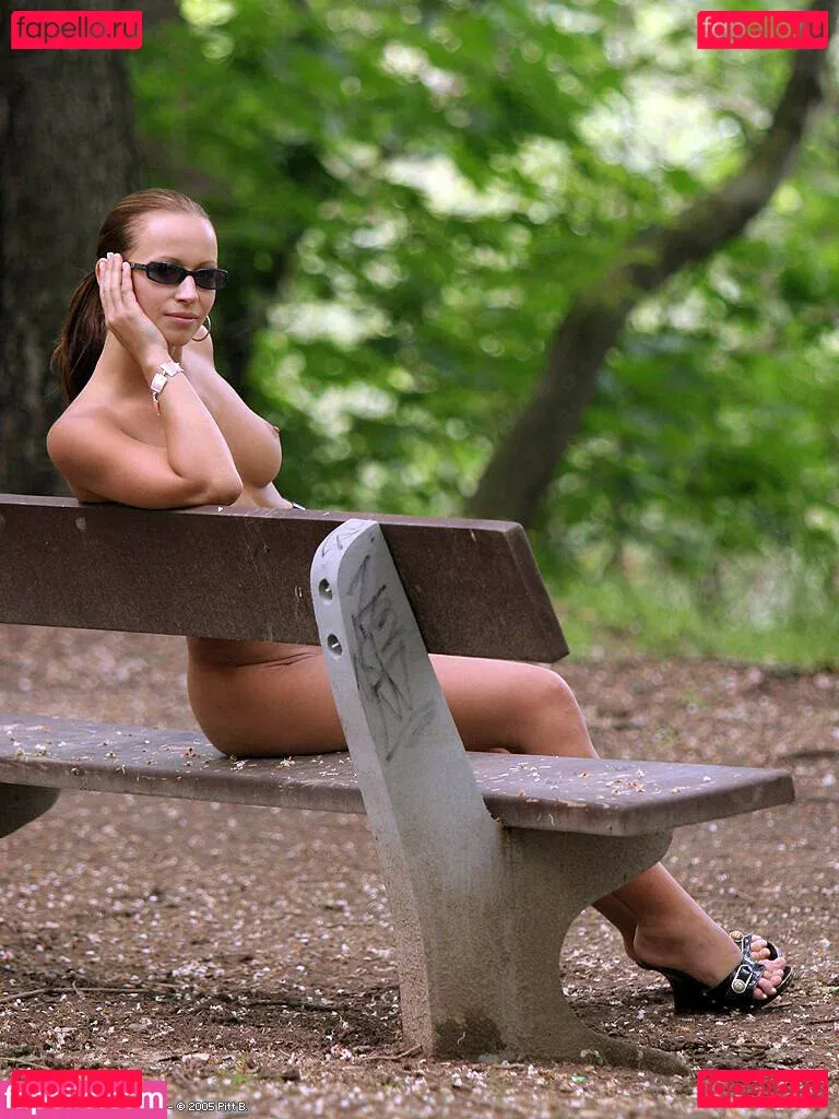 Zuzka Light Onlyfans Photo Gallery 