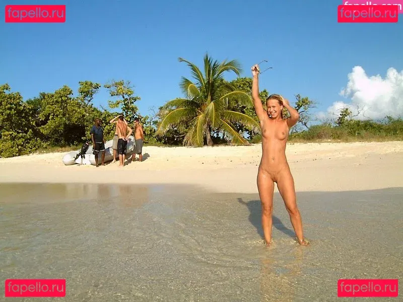 Zuzka Light Onlyfans Photo Gallery 