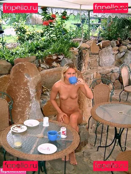 Zuzka Light Onlyfans Photo Gallery 