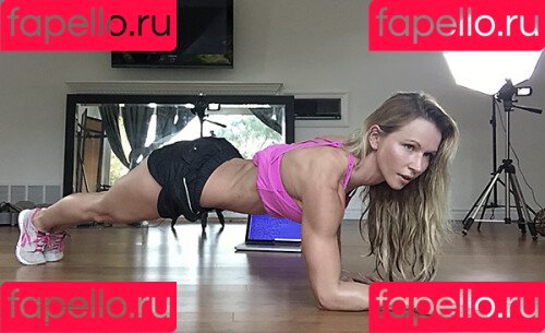 Zuzka Light Onlyfans Photo Gallery 