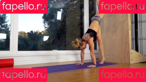 Zuzka Light Onlyfans Photo Gallery 